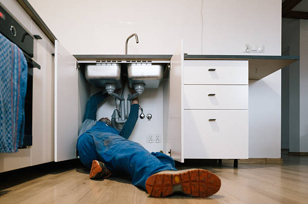 Professional Leak Detection technician working in Liberty Lake, WA